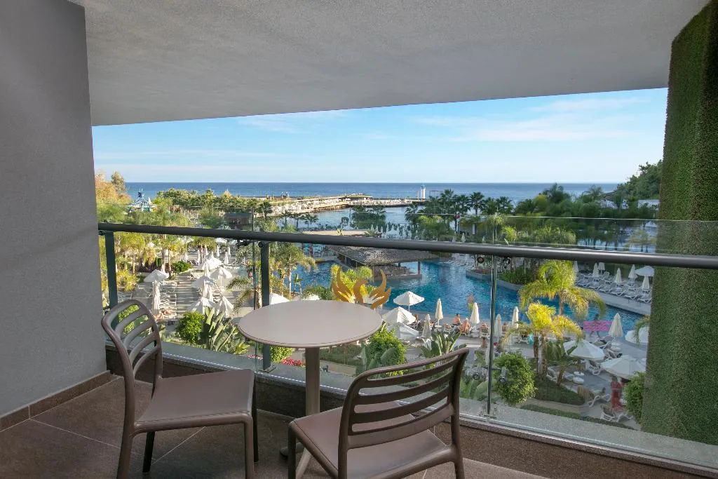 FAMILY ROOM SEA VIEW Room, Mylome Luxury Hotel & Resort, Antalya
