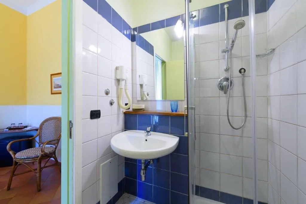 Room, Mergellina, Naples