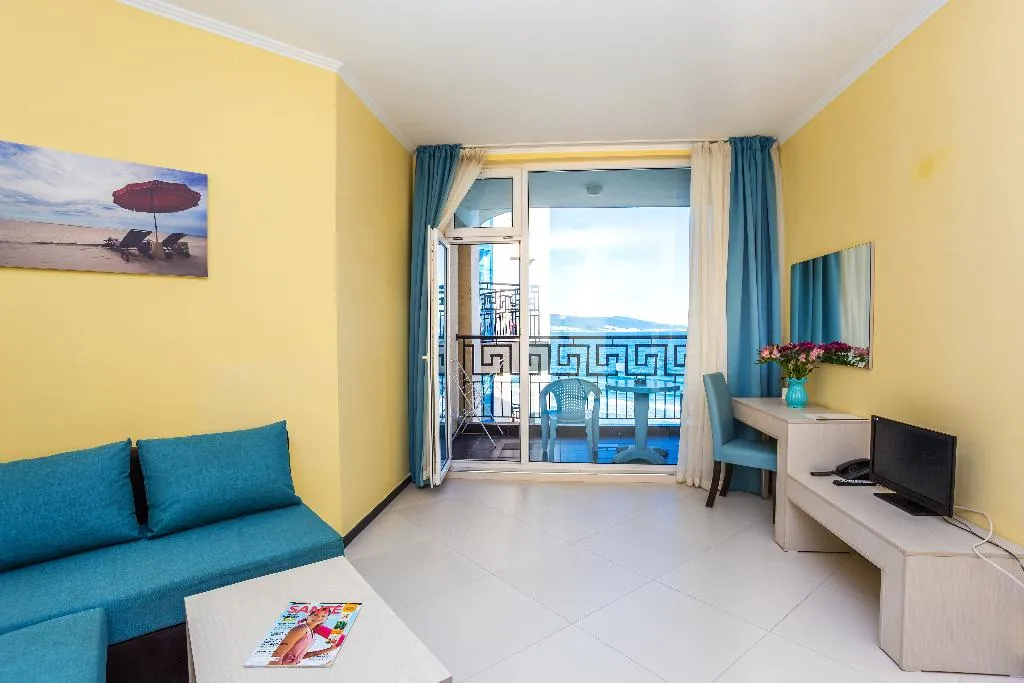 APARTMENT ONE BEDROOM Room, Blue Pearl Hotel, Bourgas
