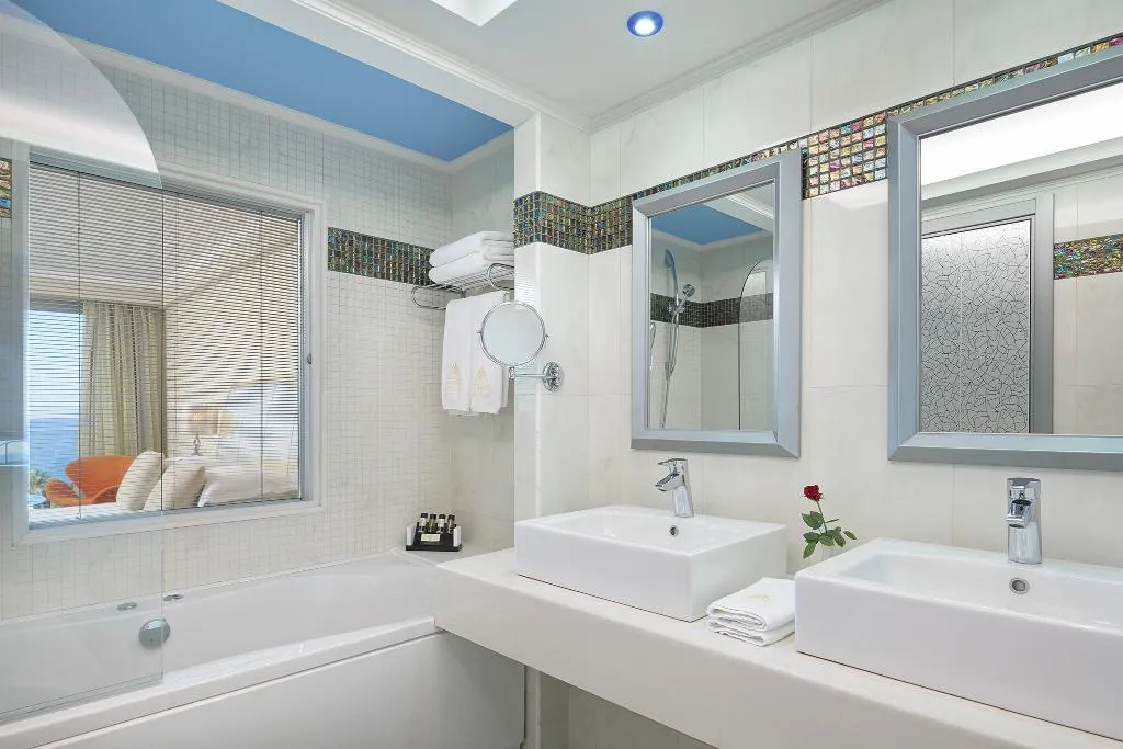 Double or Twin DELUXE SIDE SEA VIEW Room, Atrium Platinum Resort Hotel and Spa, Rhodes
