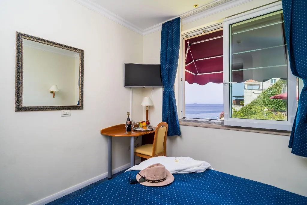 DOUBLE STANDARD Room, Boutique & Beach Hotel Villa Wolff, Dubrovnik