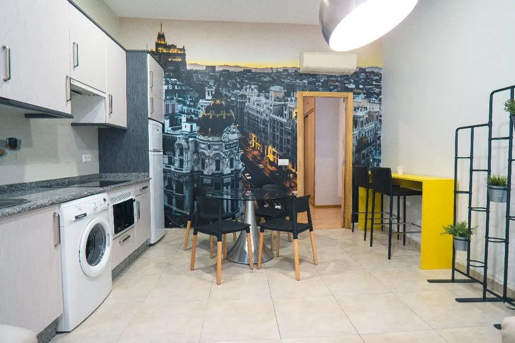 APARTMENT CAPACITY 3 Room, Smartr Chueca, Madrid