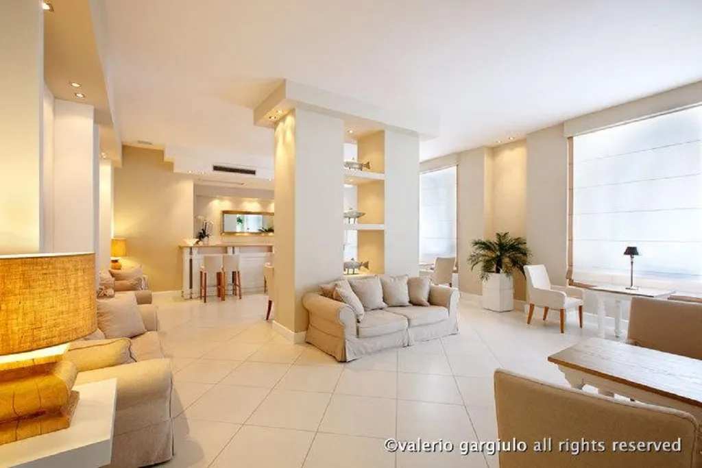 Lobby, Capri Hotel, Naples