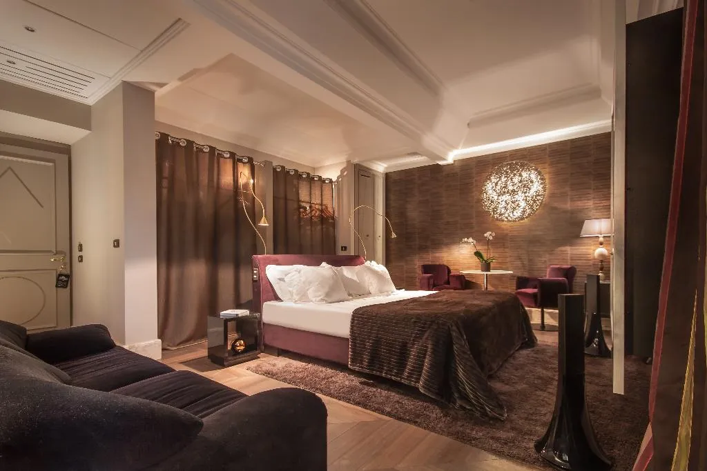 SUITE STANDARD Room, Palazzo Manfredi-Small Luxury Hotels of the World, Rome