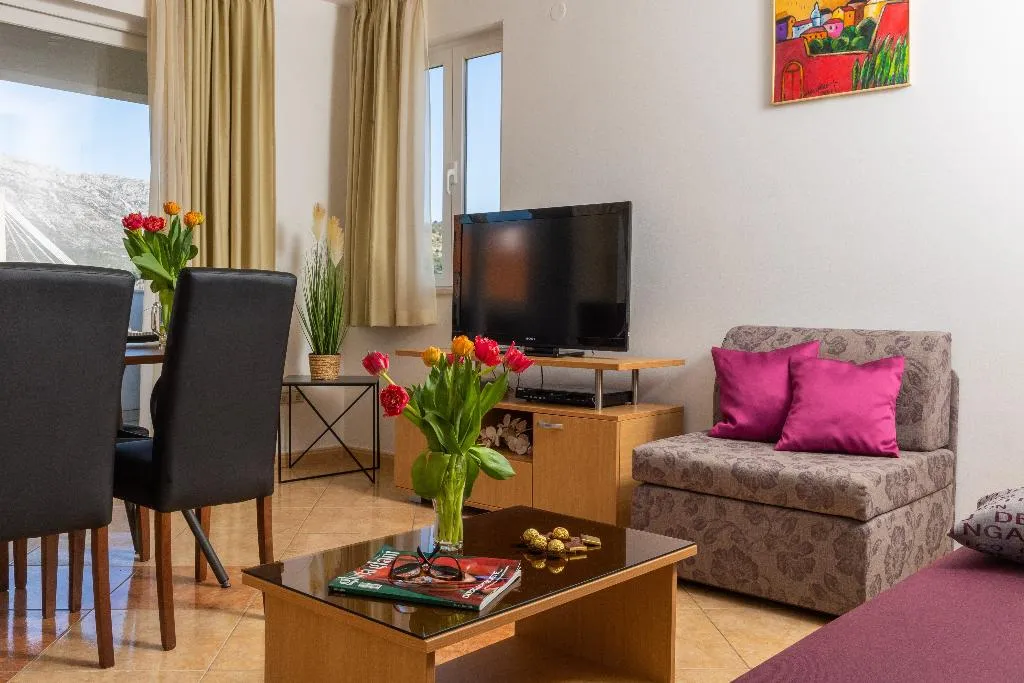 APARTMENT TWO BEDROOMS Room, Villa Erna, Dubrovnik