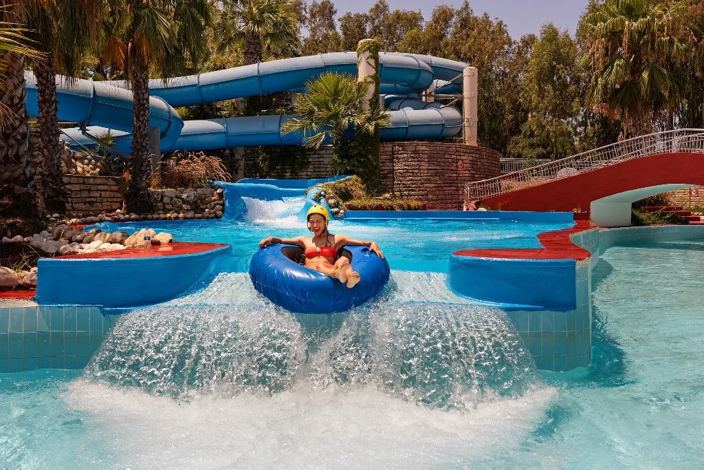 Sports and Entertainment, Seven Seas Hotel Blue, Antalya
