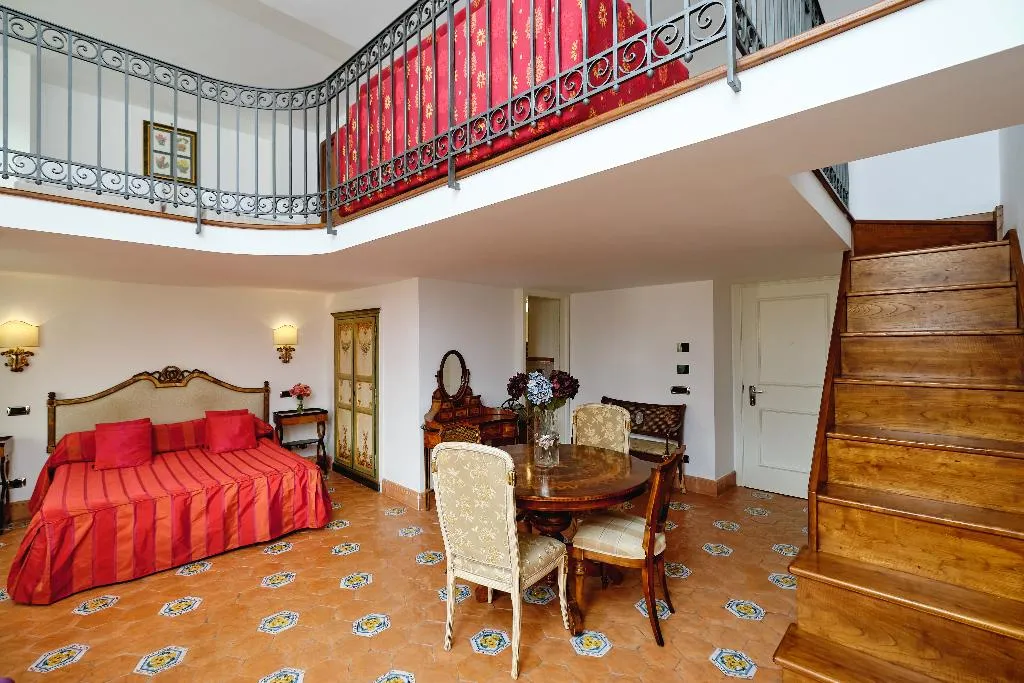 QUADRUPLE STANDARD Room, Botanico San Lazzaro, Naples