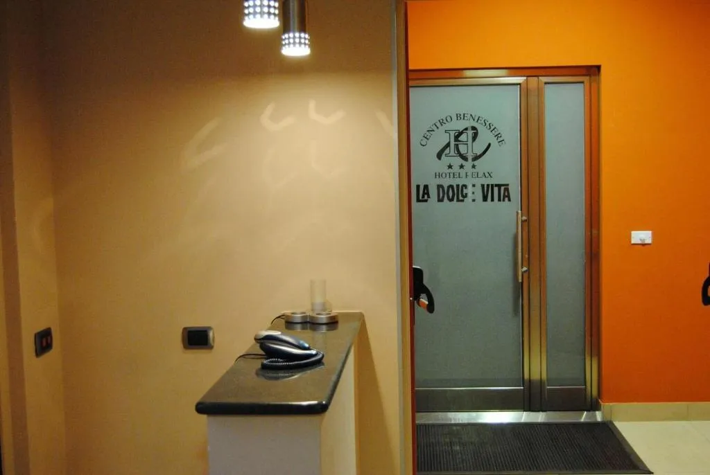 Lobby, Relax, Catania