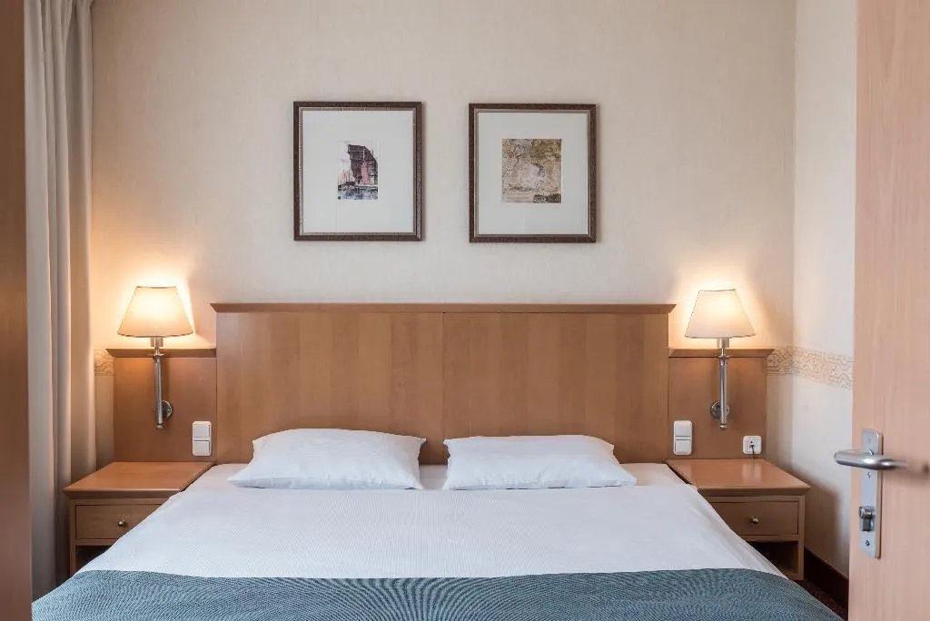 JUNIOR SUITE STANDARD Room, Scandic Gdansk, Gdansk