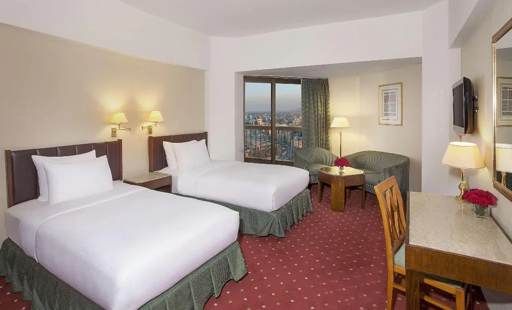 TWIN GUEST ROOM Room, Ramses Hilton, Cairo