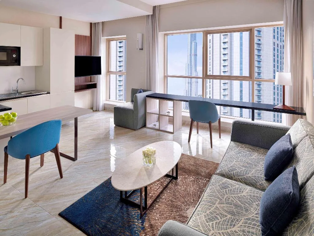 APARTMENT WITH VIEWS Room, Movenpick Hotel Apartments Downtown Dubai, Dubai