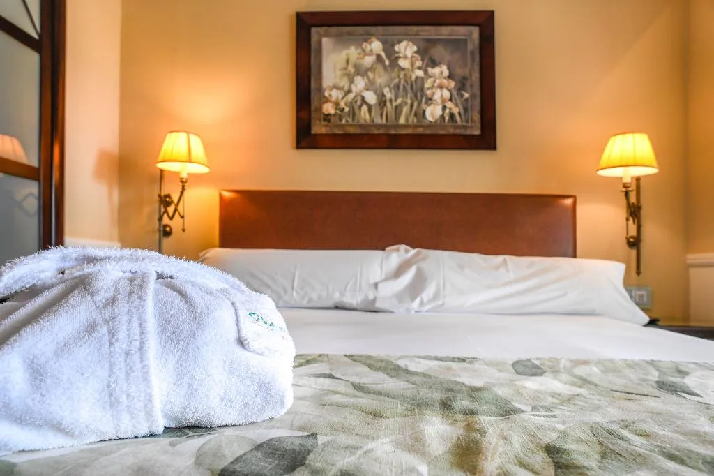 DOUBLE SINGLE USE STANDARD Room, Gran Hotel Guadalpin Banus, Costa Del Sol