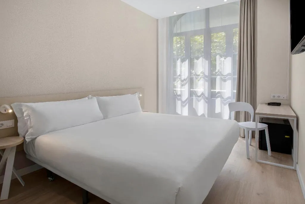 DOUBLE STANDARD Room, B&B HOTEL Figueira da Foz, Porto