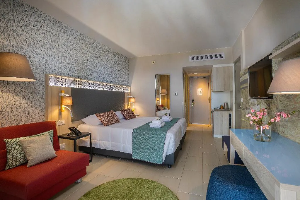 Double or Twin SEA VIEW Room, Leonardo Laura Beach And Splash Resort, Cyprus