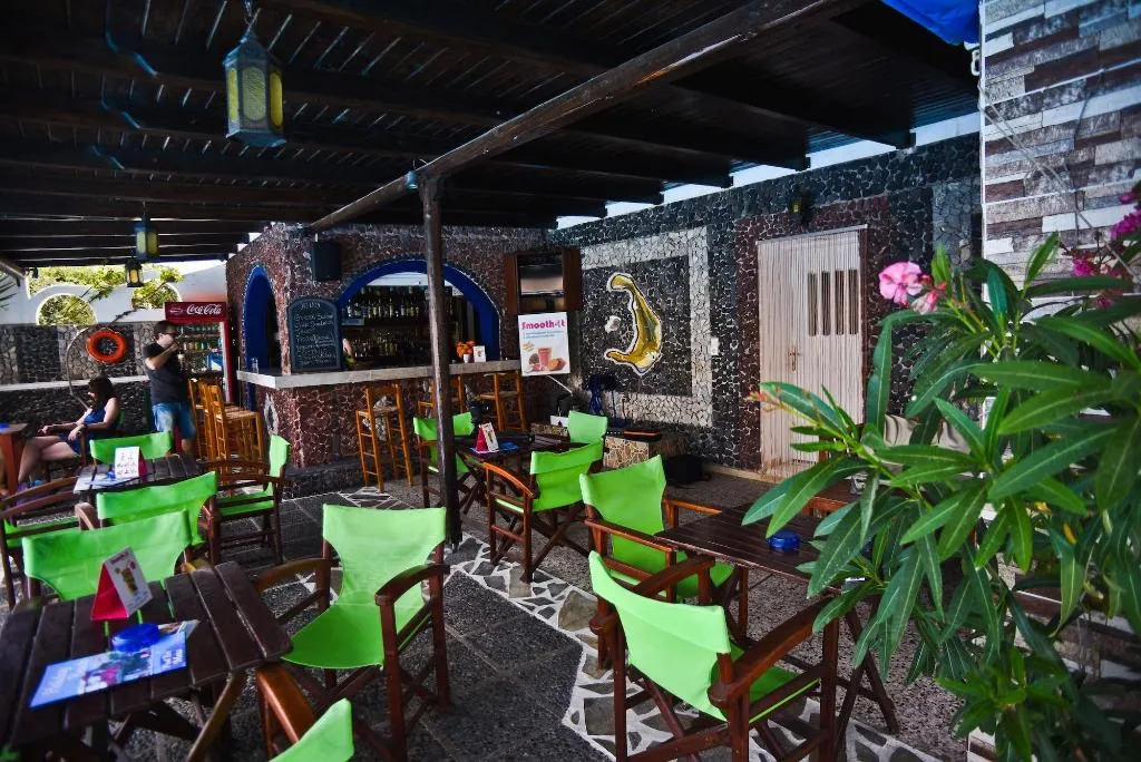 Sports and Entertainment, Holiday Beach Resort, Santorini