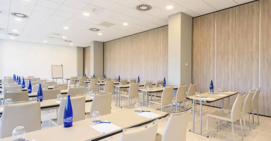 Conferences, Guadalajara Conference Center Affiliated By Melia, Madrid