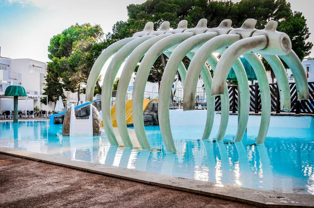 Pool, Hotel Club Es Talaial, Majorca