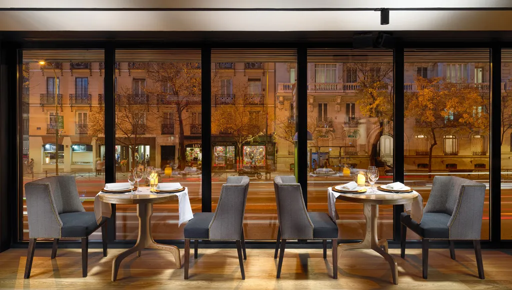 Bar, H10 Puerta de Alcala 4* Sup., Madrid