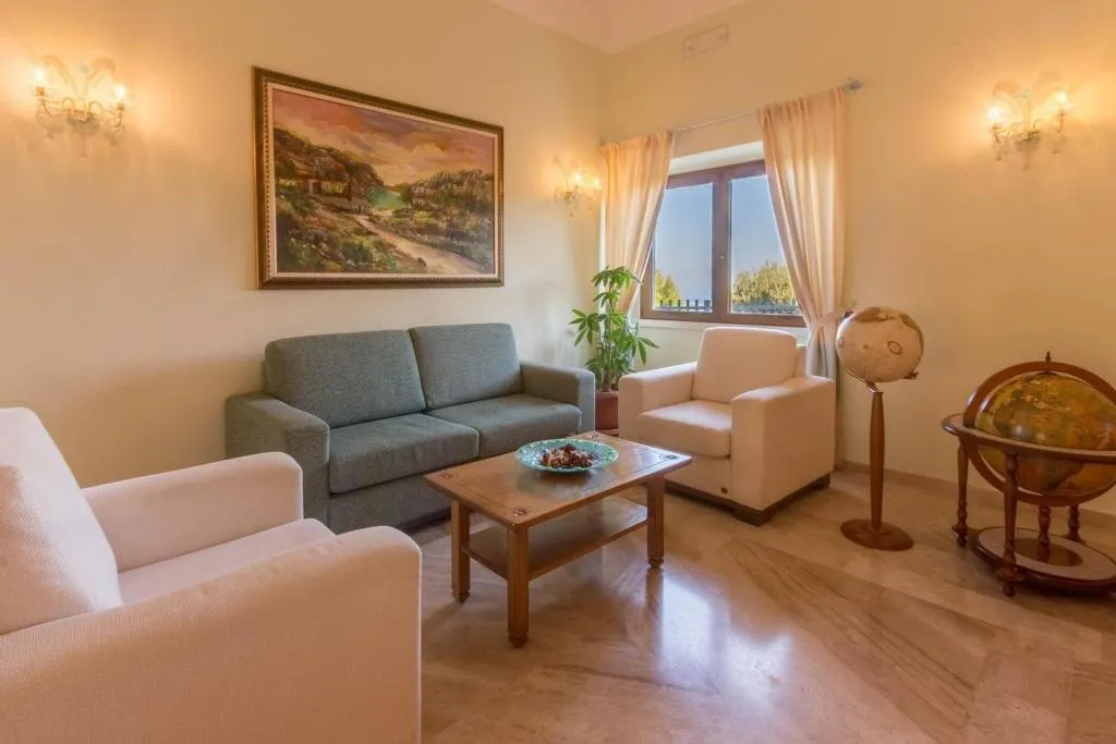 Room, Brancamaria, Olbia