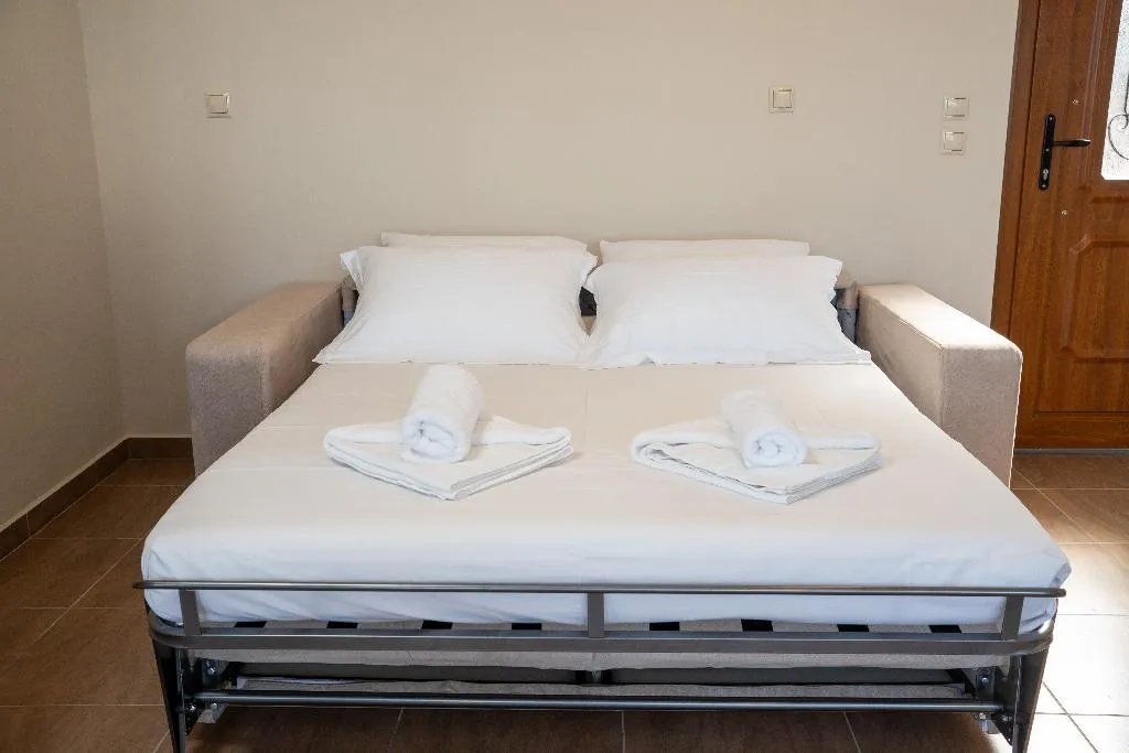 SUITE ONE BEDROOM ONE BATHROOM Room, Studios Vrionis Panoramic Sunset, Kefallinia