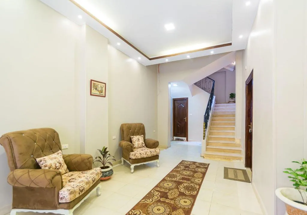 Lobby, Giza Pyramids Inn, Cairo