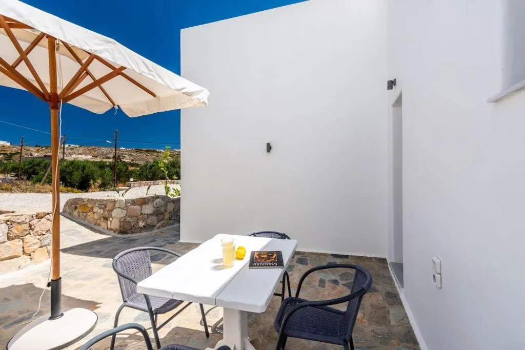 APARTMENT ONE BEDROOM Room, Island Dreams, Santorini