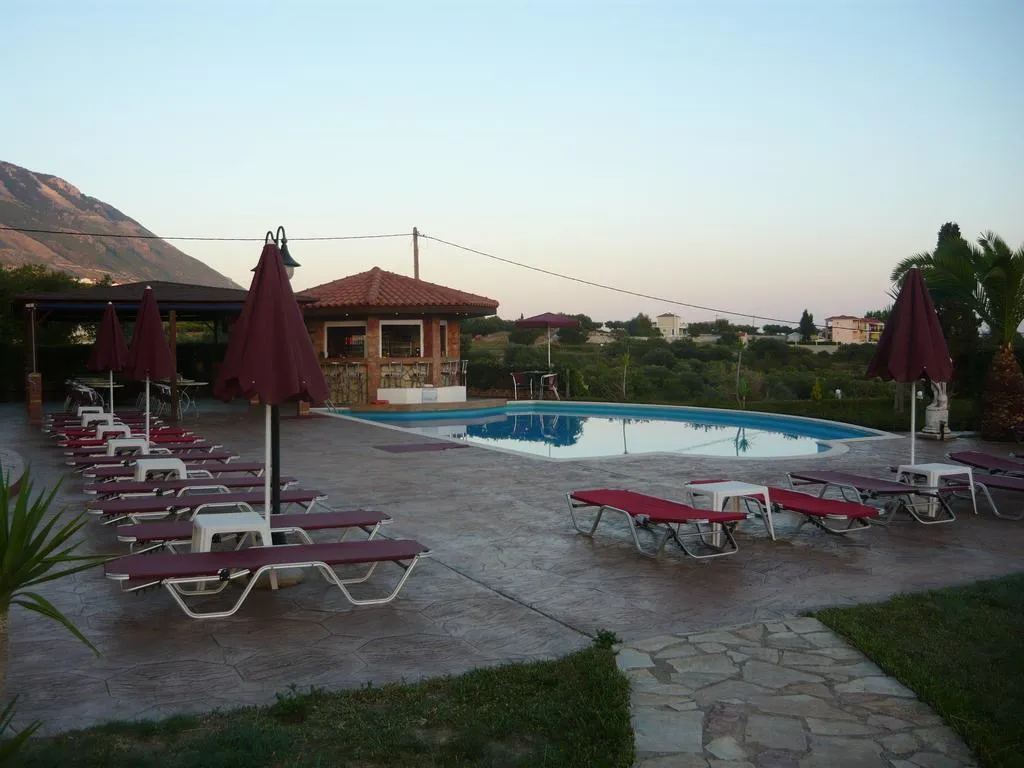 Pool, Marina-Anna Studios, Kefallinia
