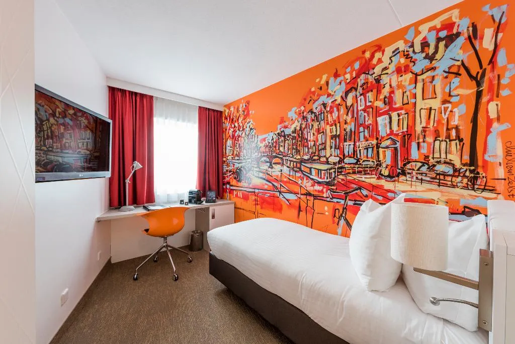 SINGLE STANDARD Room, WestCord Art Hotel Amsterdam 3 stars, Amsterdam