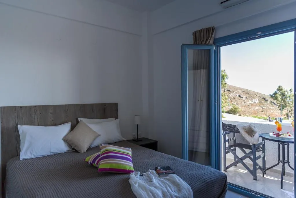 DOUBLE SUPERIOR SEA VIEW Room, Caldera Romantica, Santorini