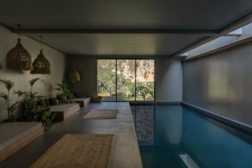 Sports and Entertainment, Casa Cook Rhodes, Rhodes