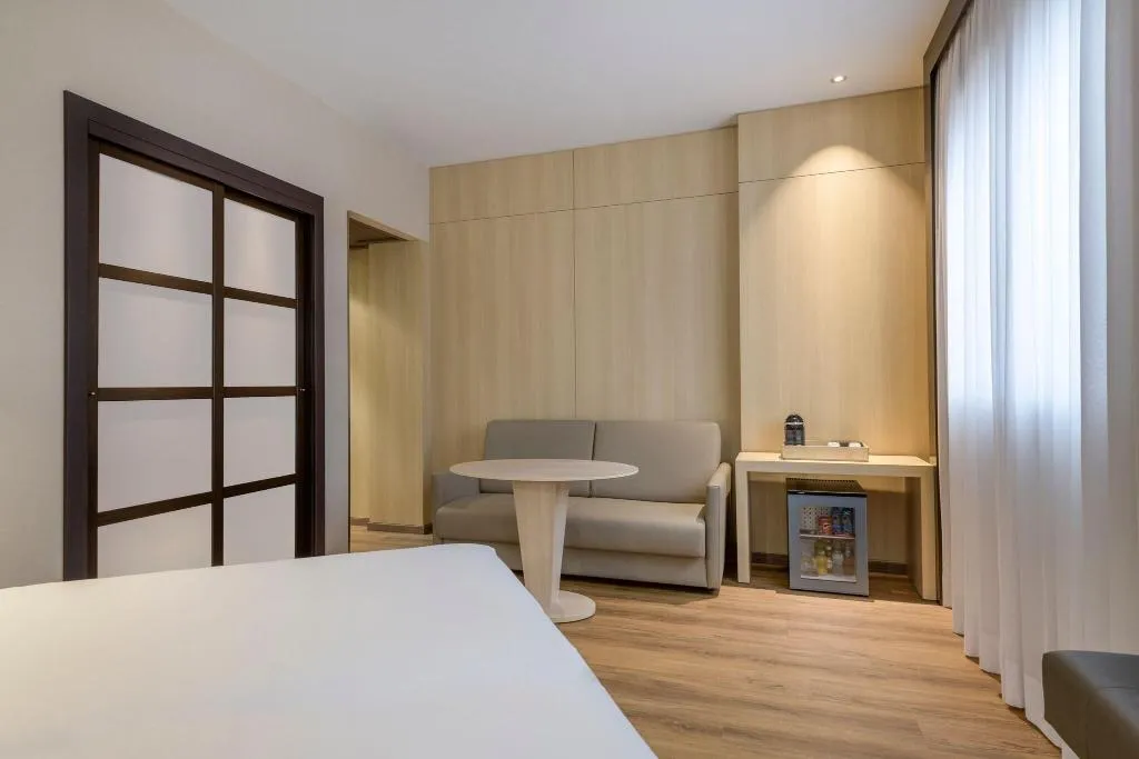 Room, AC Valencia, Valencia