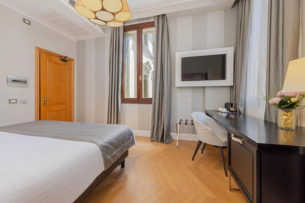 DOUBLE SINGLE USE SUPERIOR Room, Grande Italia- Chioggia, Venice