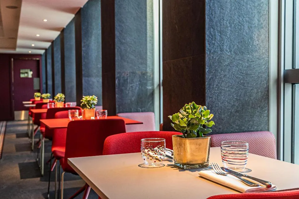 Restaurant, Hyatt Centric Milan Centrale, Milan