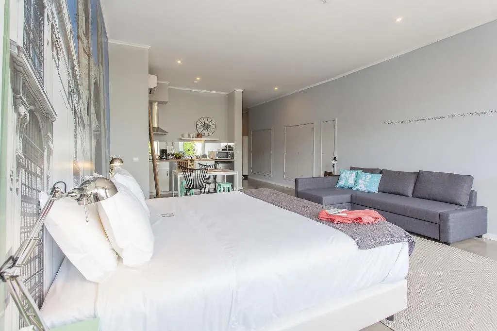 Room, Emporium Lisbon Suites, Lisbon