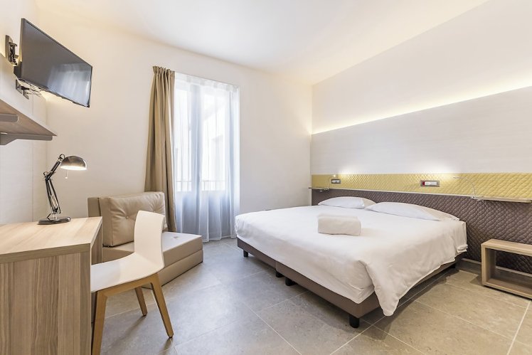 Camplus Guest Palermo, Catania