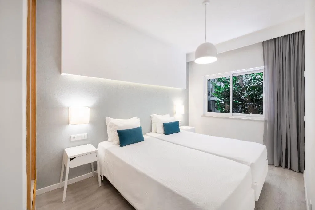APARTMENT PREMIUM GARDEN VIEW Room, AlvorMar Apartamentos Turisticos, Algarve
