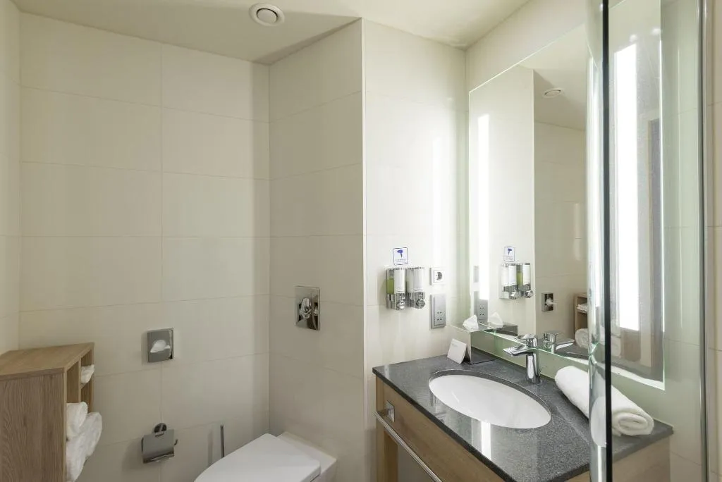 Room, Hampton by Hilton Berlin City Alexanderplatz, Berlin