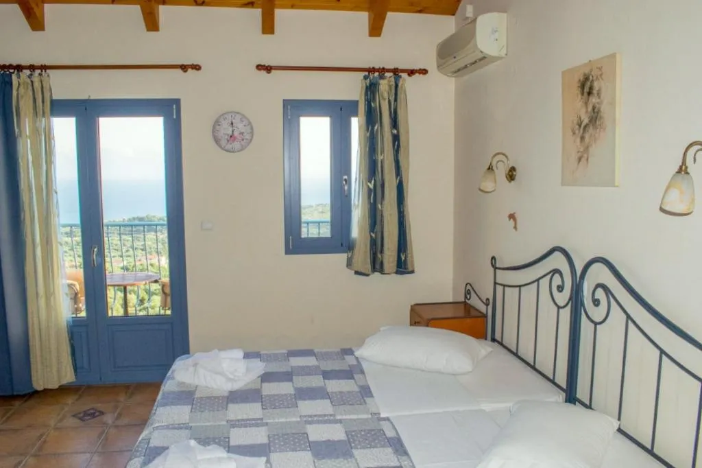 APARTMENT TWO BEDROOMS ONE BATHROOM Room, Diana Studios, Kefallinia