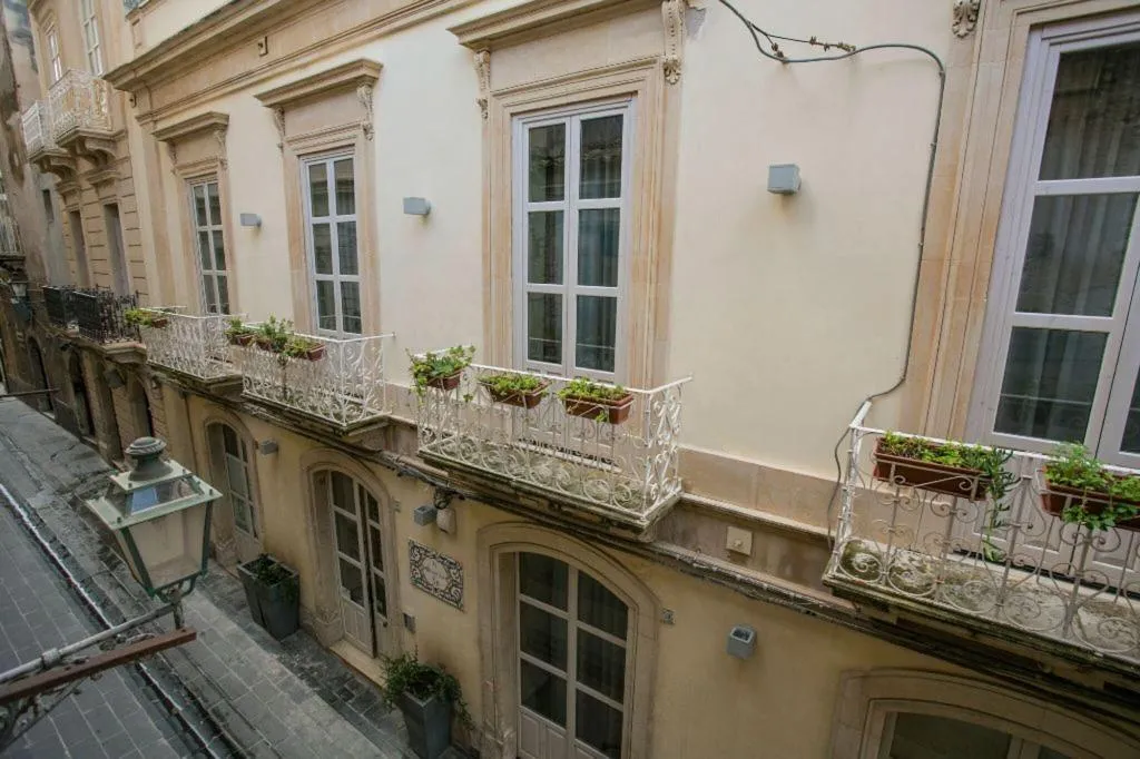 General view, Hotel Gargallo, Catania