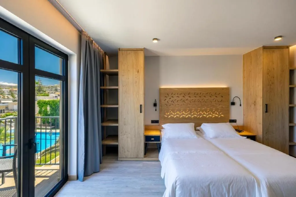Double or Twin POOL VIEW Room, Atlantis Beach Hotel, Crete