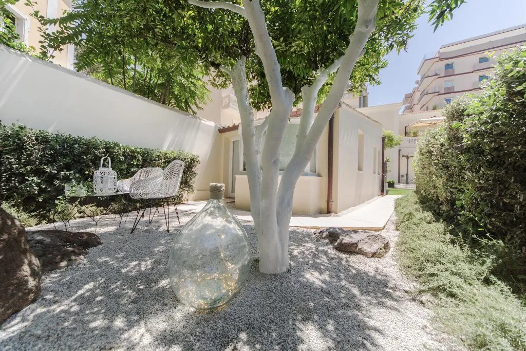 DOUBLE WITH JACUZZI Room, Villa Fanny, Cagliari
