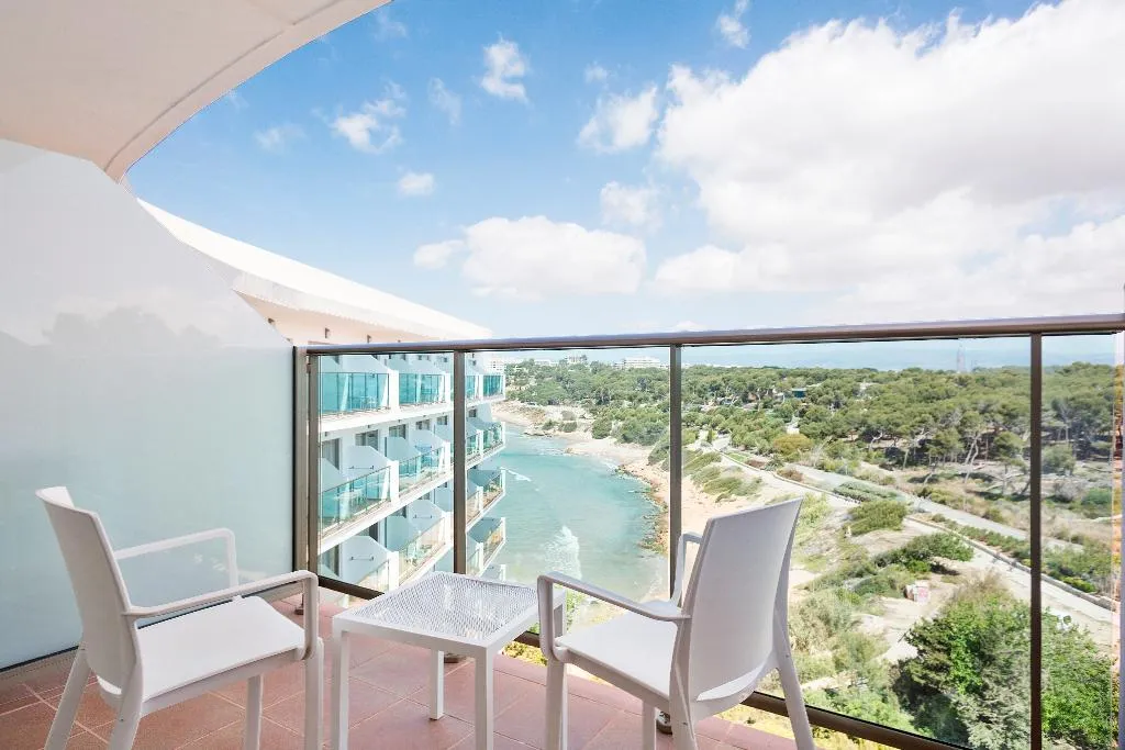 Double or Twin CAPACITY 3 Room, Best Negresco, Costa Dorada