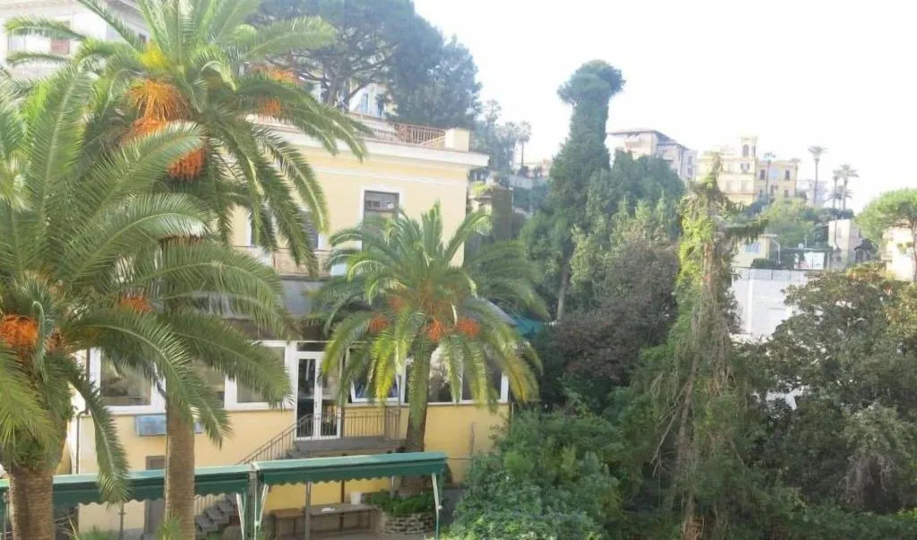 General view, Nido Dei Gabbiani, Naples