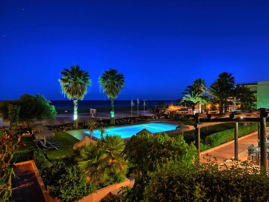 Pool, Meia Praia Lagos, Algarve