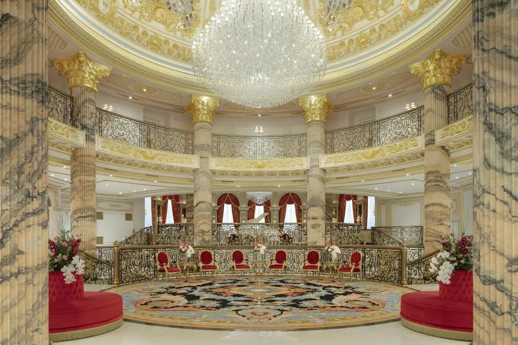 Lobby, Raffles The Palm Dubai, Dubai