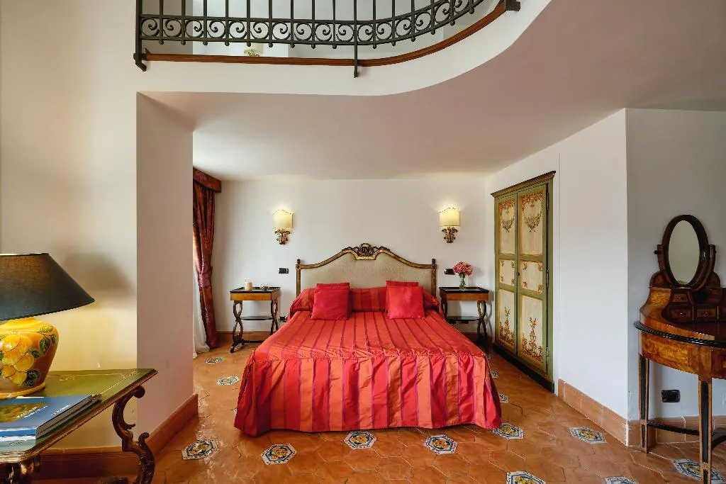 QUADRUPLE STANDARD Room, Botanico San Lazzaro, Naples