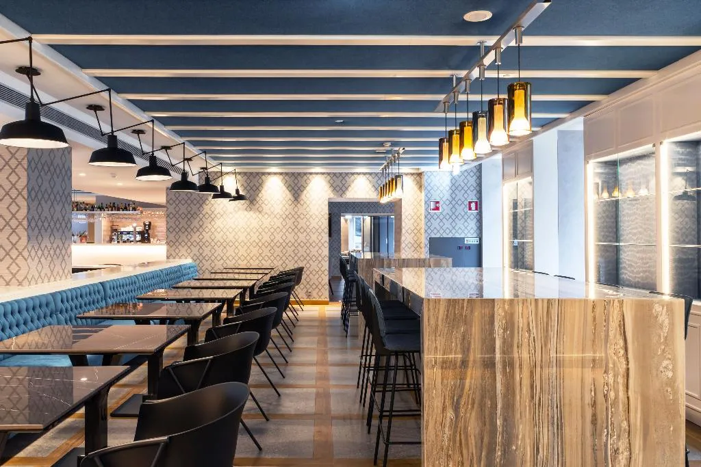 Restaurant, Catalonia Porto, Porto