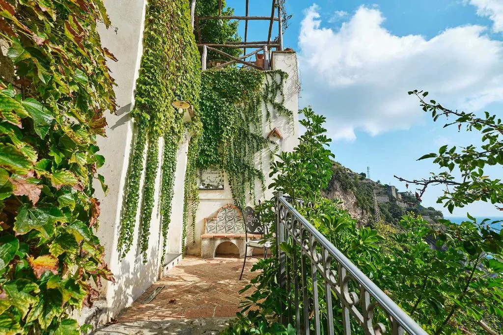 SUITE ONE BED Room, Botanico San Lazzaro, Naples