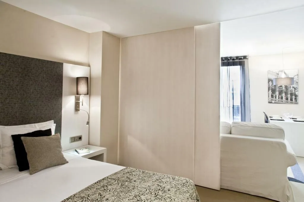 Room, Up Suites Barcelona, Barcelona