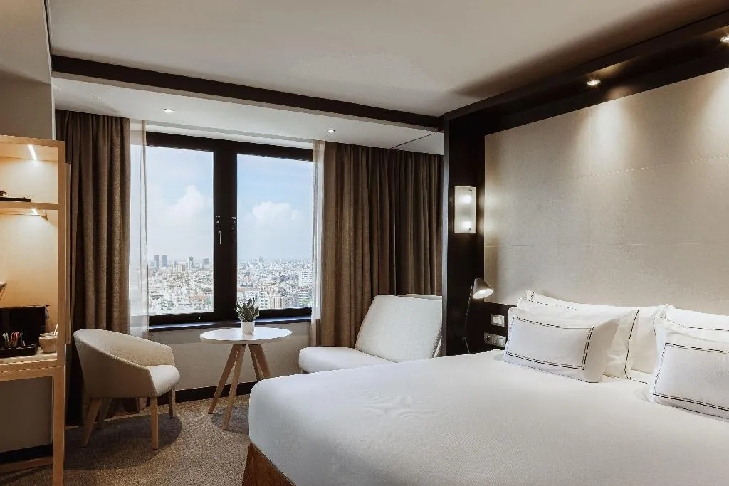 Double or Twin GRAND Room, Melia Barcelona Sarria, Barcelona